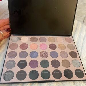 Morphe Eyeshadow Palette - Pink, Purple, Gray, Brown
